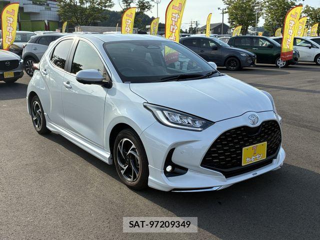 Toyota YARIS 2024-02 8318338-4