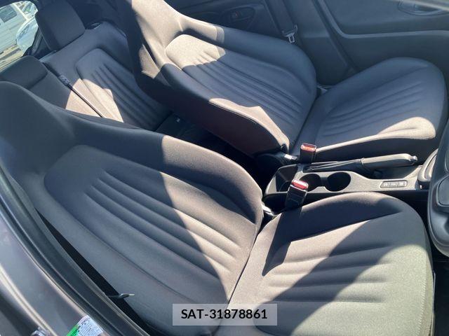 Toyota YARIS 2024-01 8318340-14