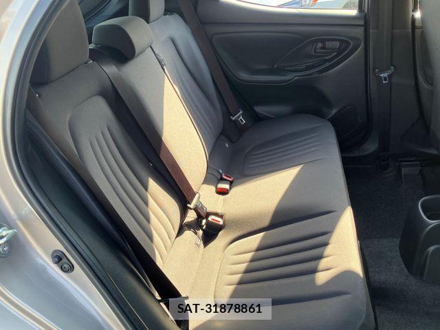 Toyota YARIS 2024-01 8318340-15