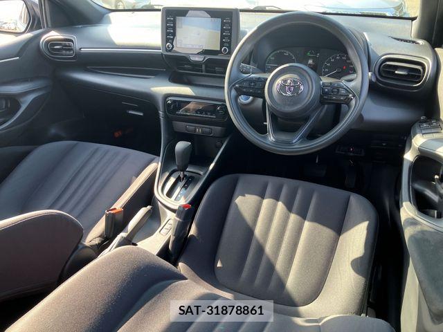 Toyota YARIS 2024-01 8318340-1