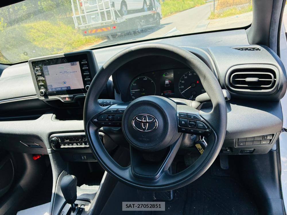 Toyota YARIS 2023/07 8173289-14