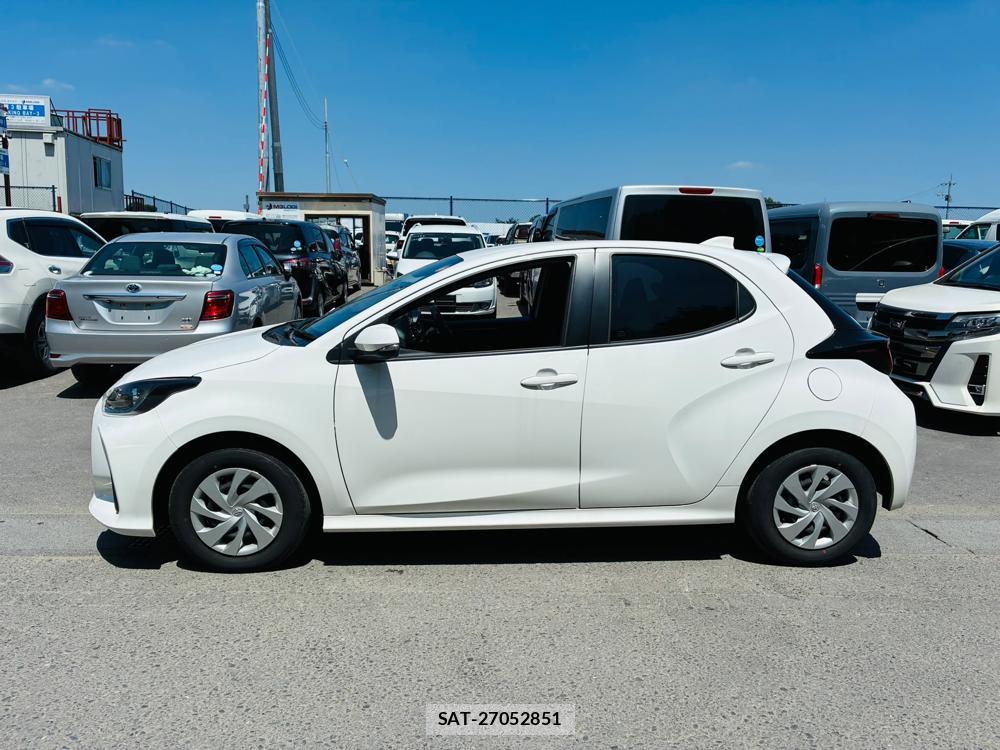 Toyota YARIS 2023/07 8173289-1