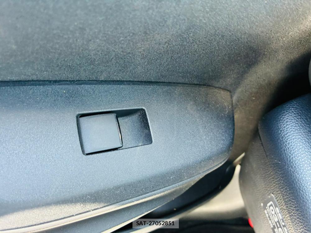 Toyota YARIS 2023/07 8173289-23