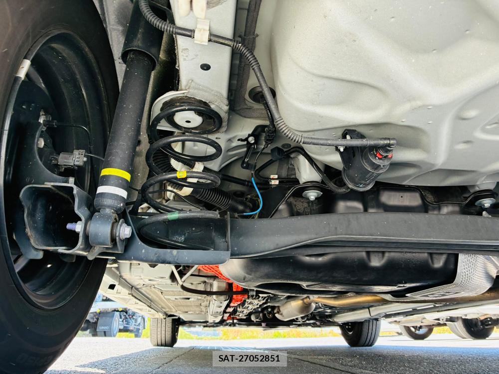 Toyota YARIS 2023/07 8173289-35