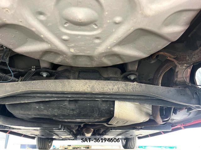 Toyota YARIS 2021-08 8338685-19