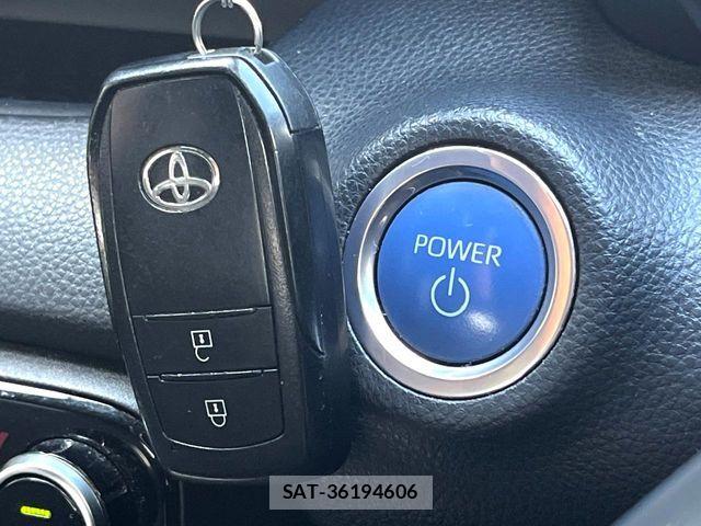 Toyota YARIS 2021-08 8338685-3