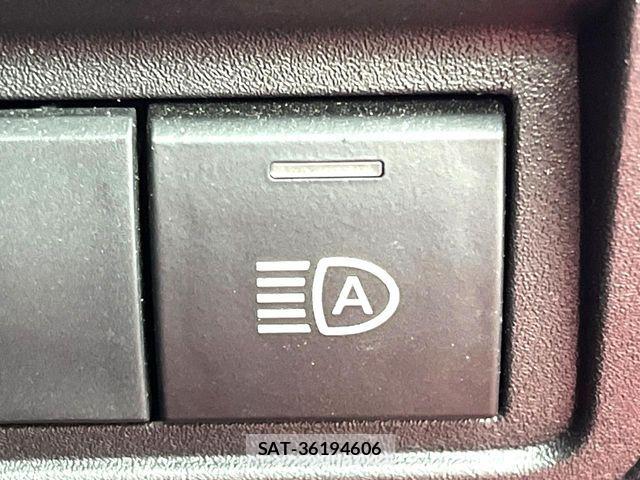 Toyota YARIS 2021-08 8338685-6