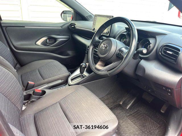 Toyota YARIS 2021-08 8338685-8