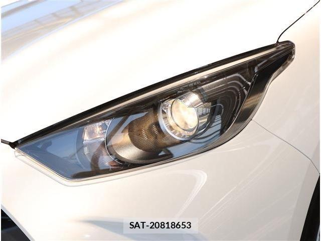 Toyota YARIS 2023-07 8338683-28