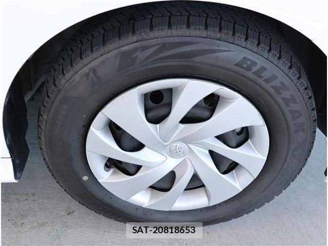 Toyota YARIS 2023-07 8338683-8