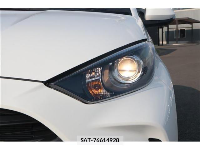 Toyota YARIS 2023-06 8338680-11