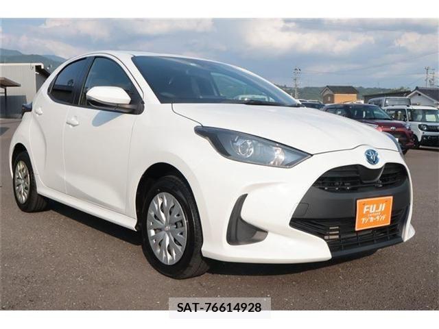 Toyota YARIS 2023-06 8338680-15