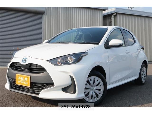 Toyota YARIS 2023-06 8338680-26