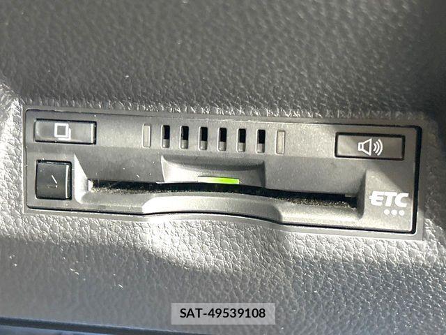 Toyota YARIS 2023-07 8338679-5