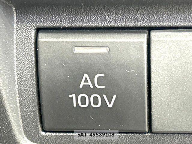 Toyota YARIS 2023-07 8338679-6