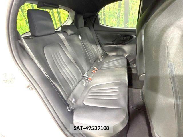 Toyota YARIS 2023-07 8338679-8