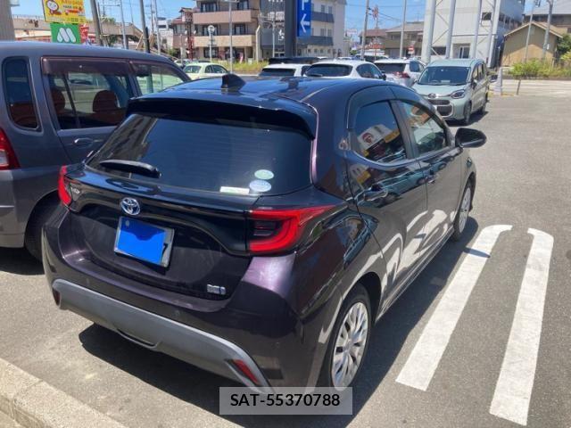 Toyota YARIS 2020-05 8338686-2