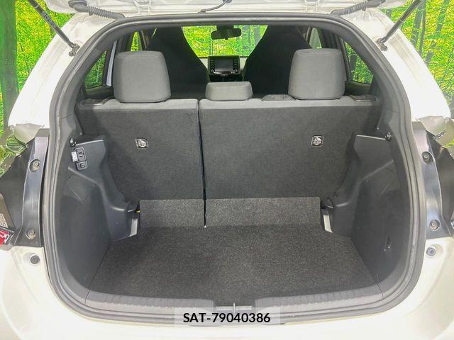 Toyota YARIS 2023-07 8338681-9