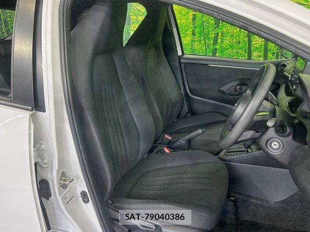 Toyota YARIS 2023-07 8338681-7