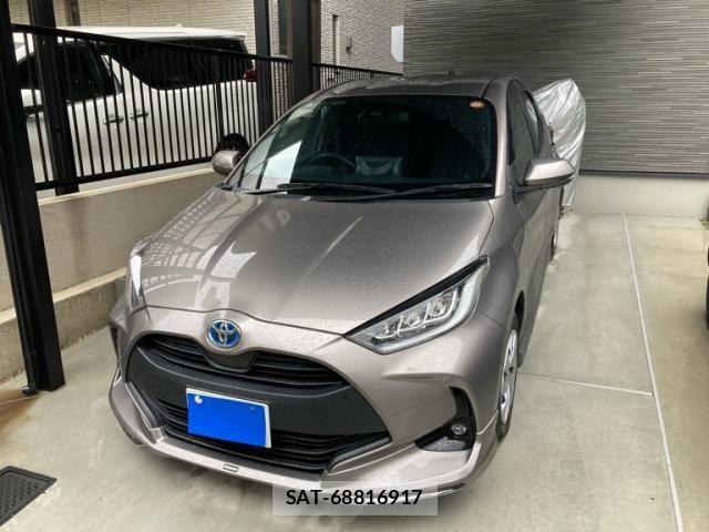 Toyota YARIS 2023-08 8338684-1