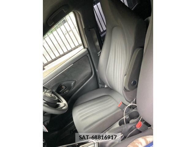 Toyota YARIS 2023-08 8338684-5
