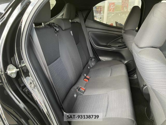 Toyota YARIS 2023-07 8338678-20