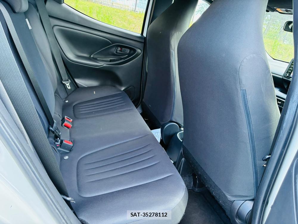 Toyota YARIS 2022-07 8329151-8