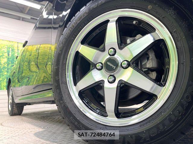 Toyota YARIS 2020-03 8355965-12