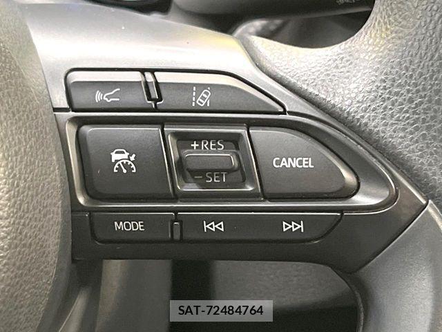 Toyota YARIS 2020-03 8355965-4