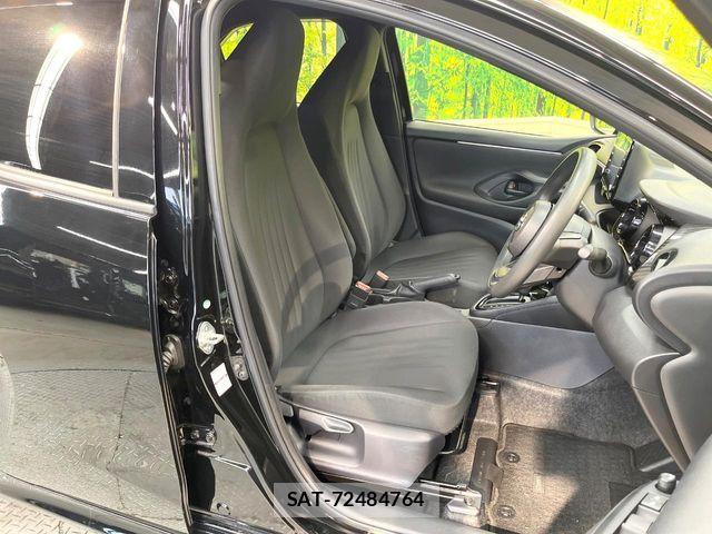 Toyota YARIS 2020-03 8355965-7