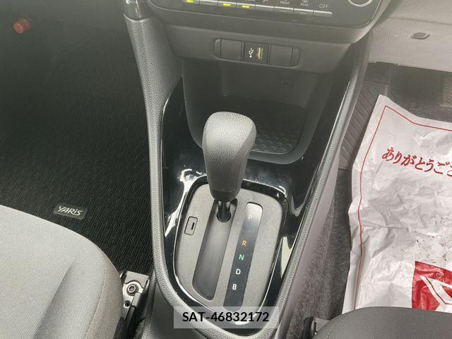 Toyota YARIS 2021-12 8370021-12