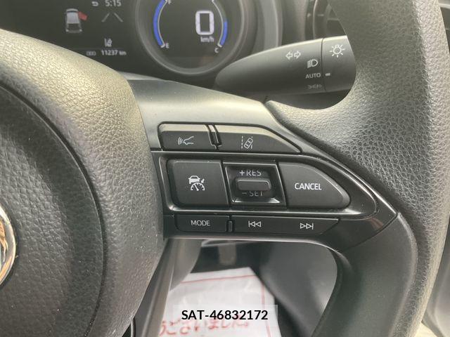 Toyota YARIS 2021-12 8370021-20