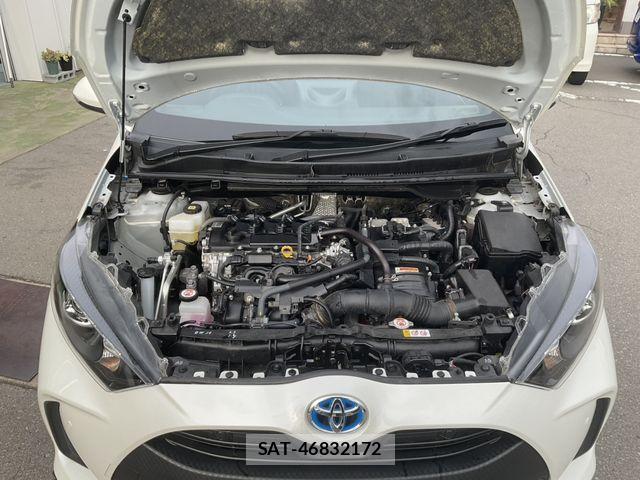 Toyota YARIS 2021-12 8370021-25