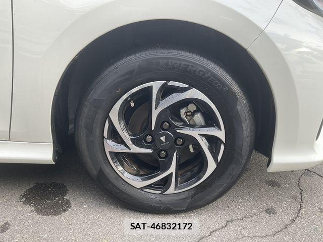 Toyota YARIS 2021-12 8370021-27