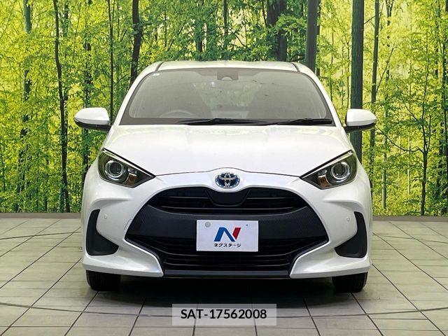Toyota YARIS 2023-07 8370020-13