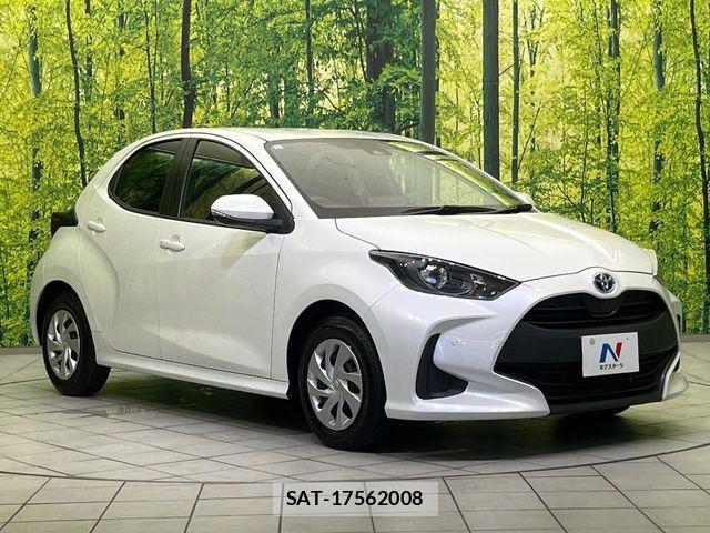 Toyota YARIS 2023-07 8370020-15