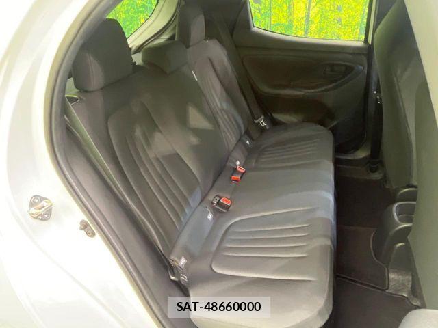 Toyota YARIS 2023-07 8370022-8