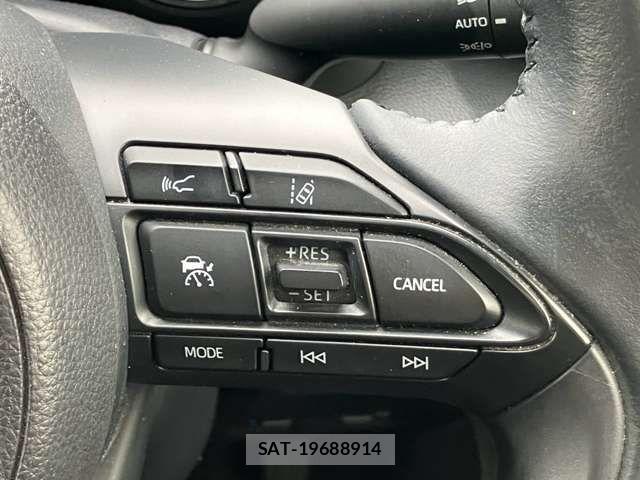 Toyota YARIS 2020-04 8370017-7