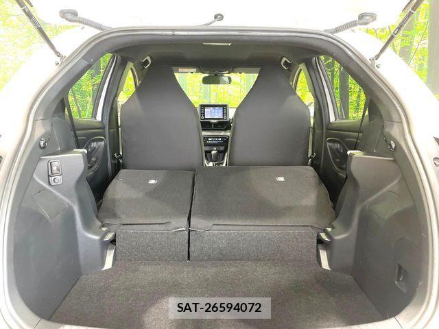 Toyota YARIS 2023-07 8370019-10