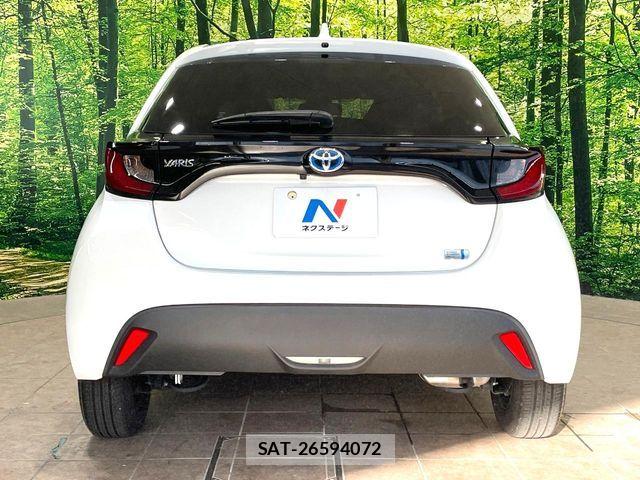 Toyota YARIS 2023-07 8370019-15