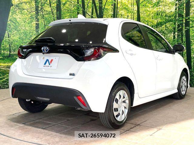 Toyota YARIS 2023-07 8370019-17