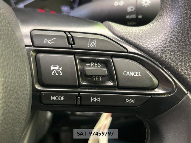 Toyota YARIS 2023-07 8372437-5