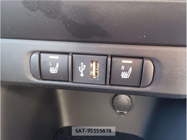 Toyota YARIS 2023-10 8372436-21