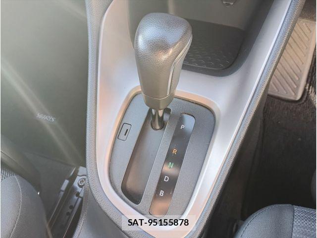 Toyota YARIS 2023-10 8372436-22