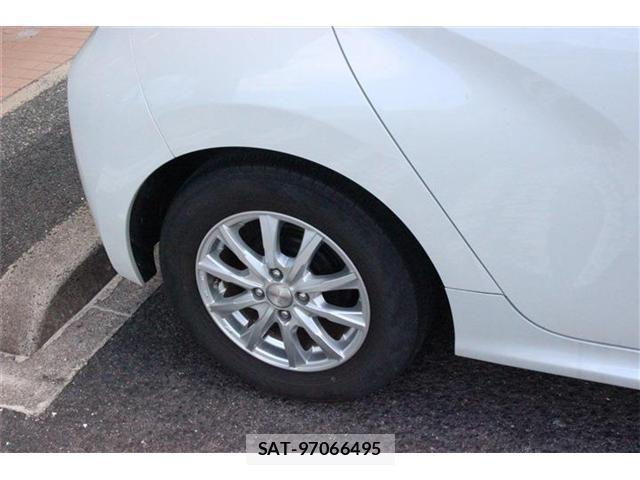 Toyota YARIS 2022-04 8372434-11
