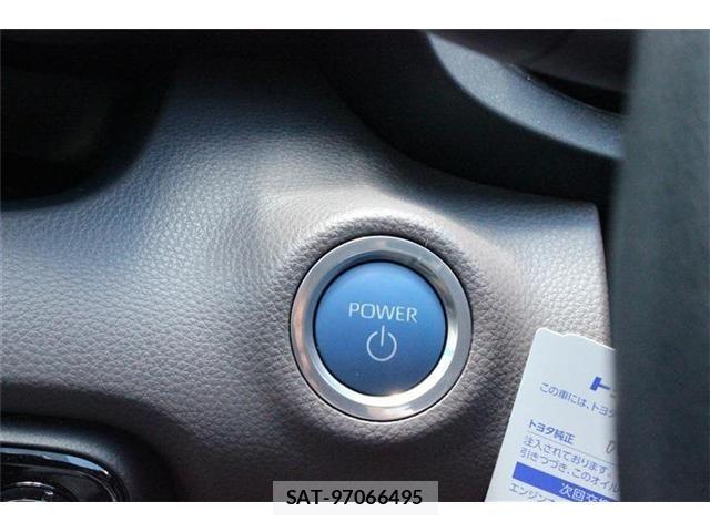 Toyota YARIS 2022-04 8372434-23