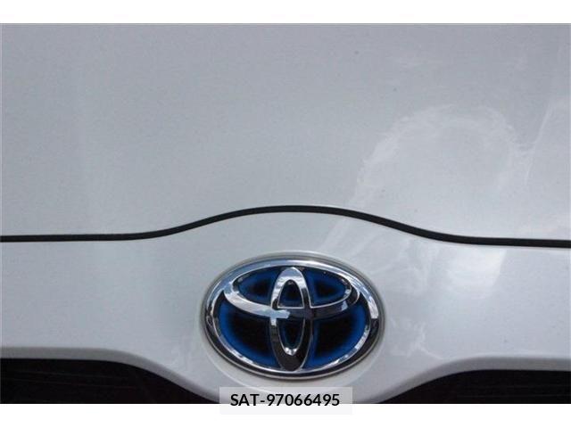 Toyota YARIS 2022-04 8372434-5