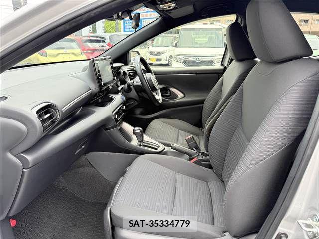 Toyota YARIS 2021-09 8416093-24