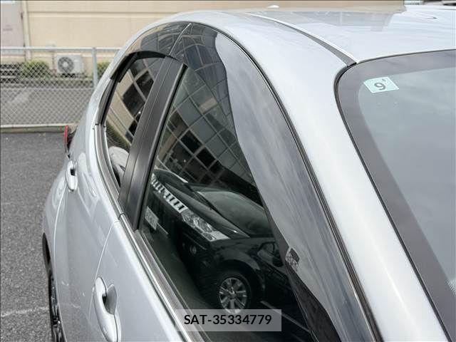 Toyota YARIS 2021-09 8416093-29