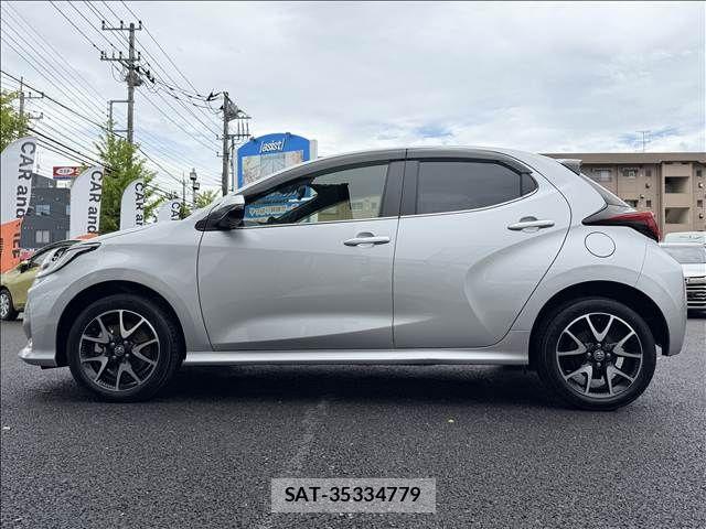 Toyota YARIS 2021-09 8416093-5
